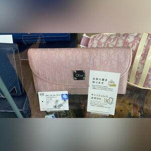 Auth✨ Christian Dior wallet.Pink💖